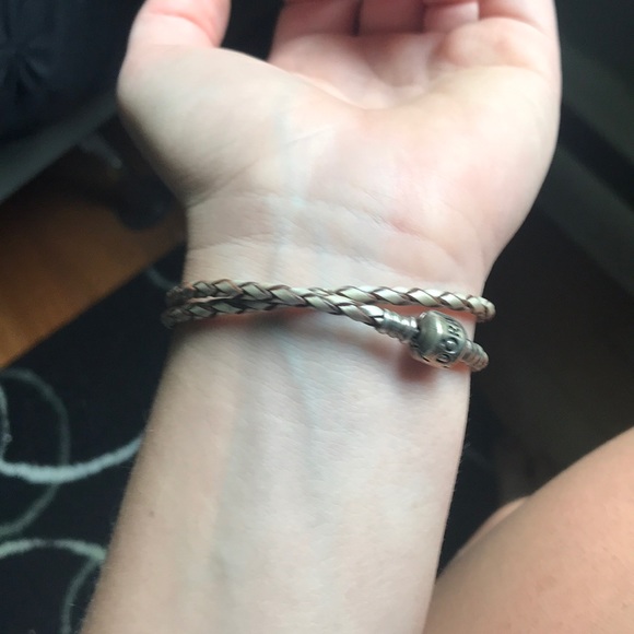 Pandora double wrap charm bracelet - Picture 2 of 2